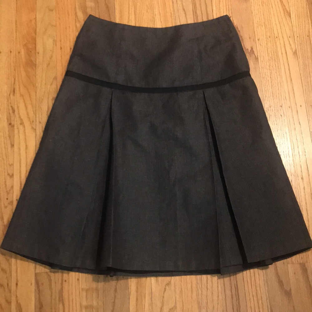 Designer skirt - Picture 6 of 7